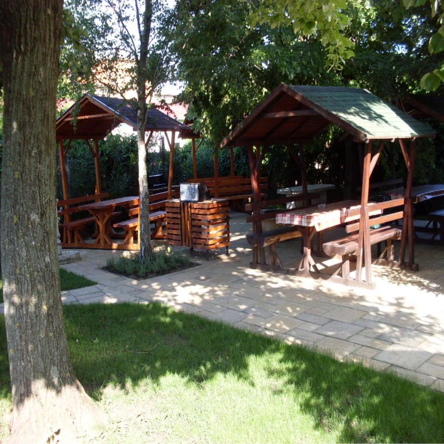 Pegazus Vendeghaz Otel Hajdúszoboszló Dış mekan fotoğraf