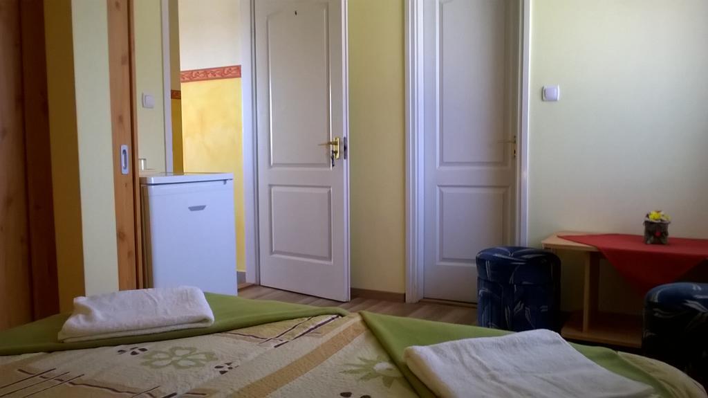 Pegazus Vendeghaz Otel Hajdúszoboszló Dış mekan fotoğraf